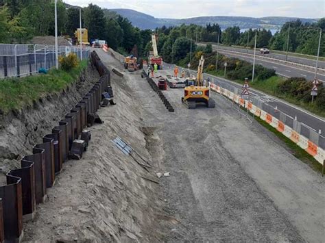 permanent sheet pile retaining wall